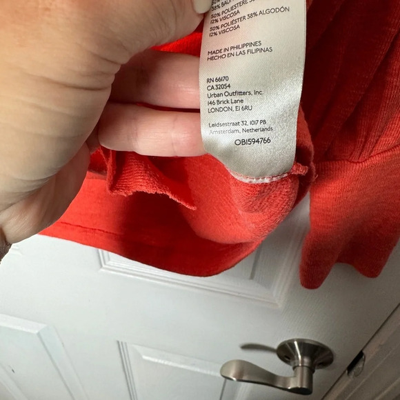 PILCRO Urban Outfitters Coral‎ Orange Ruffle Side Hi-Low Sweater Size Medium - Picture 10 of 10